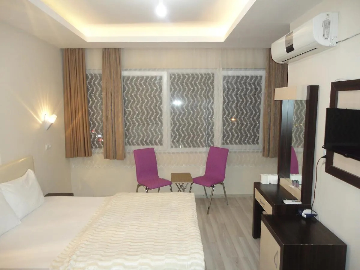 Nurella Pansiyon Antalya Motel